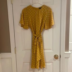 Banana Republic, size 2, never worn